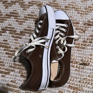Converse Brown